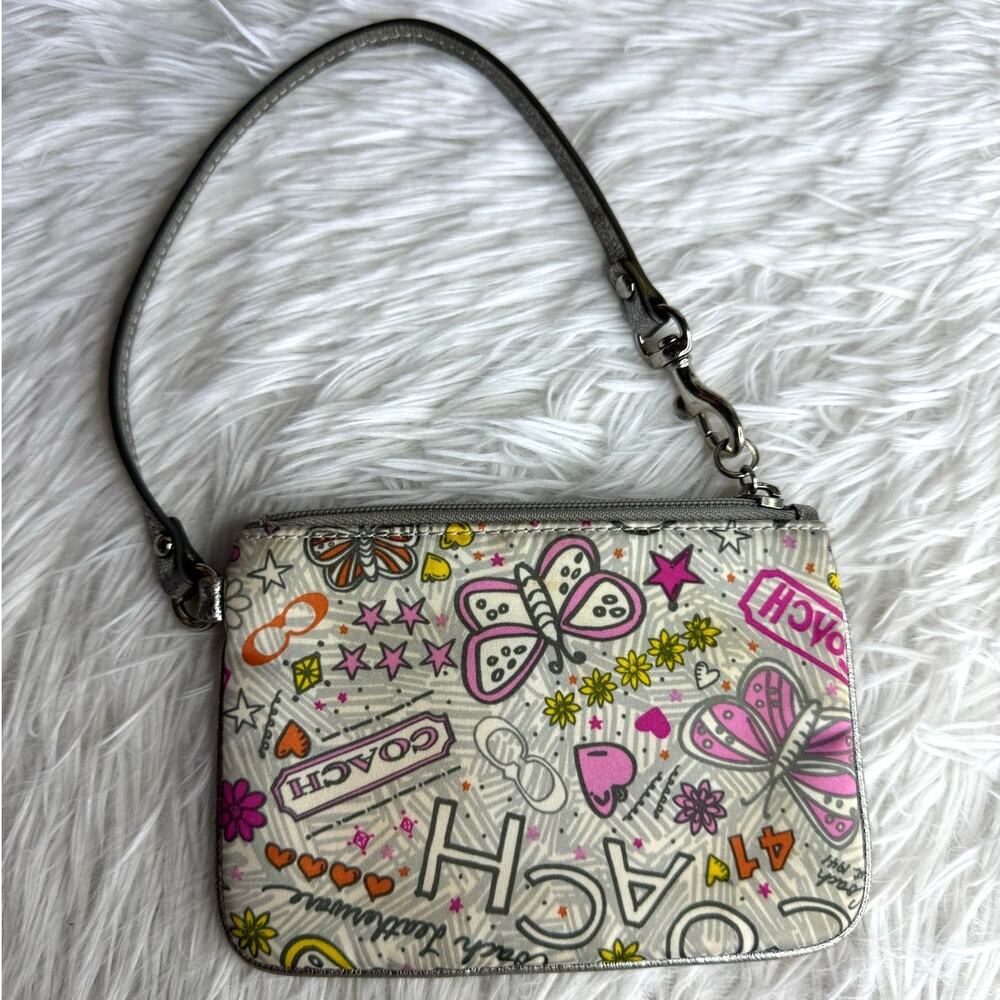 y2k COACH Limited Edition Poppy Graffiti Wristlet